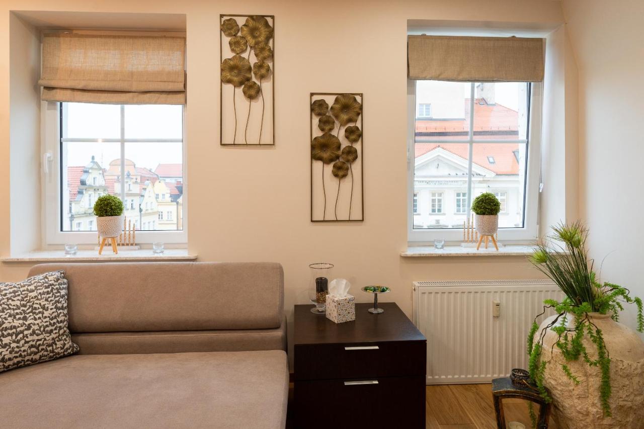 Apartament Zloty Jelonek - 4 Osobowy Na Placu Ratuszowym - Space Apart Jelenia Gora Ngoại thất bức ảnh